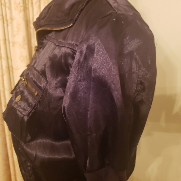 Black Jacket - Picture 3 of 4